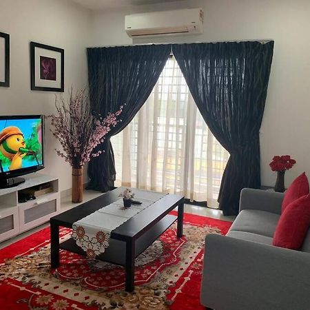 Homestay Shah Alam Extérieur photo